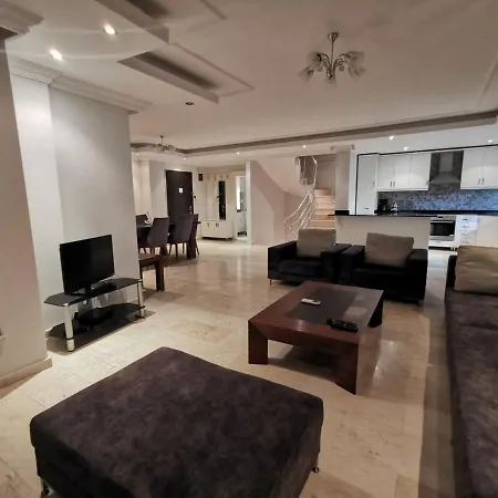 فيلة 5 Star Villa, Private Chef, Daily Housekeeping, Concierge, 1040 ألانيا