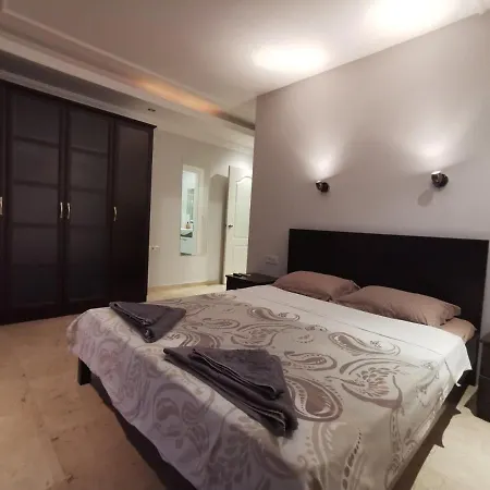 فيلة 5 Star Villa, Private Chef, Daily Housekeeping, Concierge, 1040 *